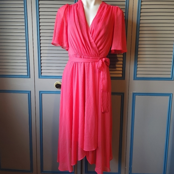 Dkny Dresses & Skirts - DKNY Pink Wrap Style Dress with Flowy Sleeves